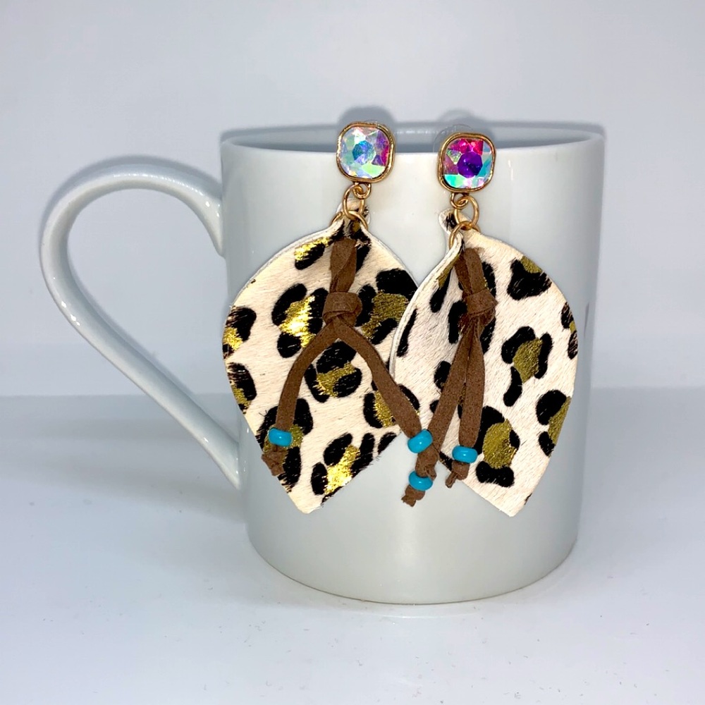 Beautiful faux leather earrings NEW